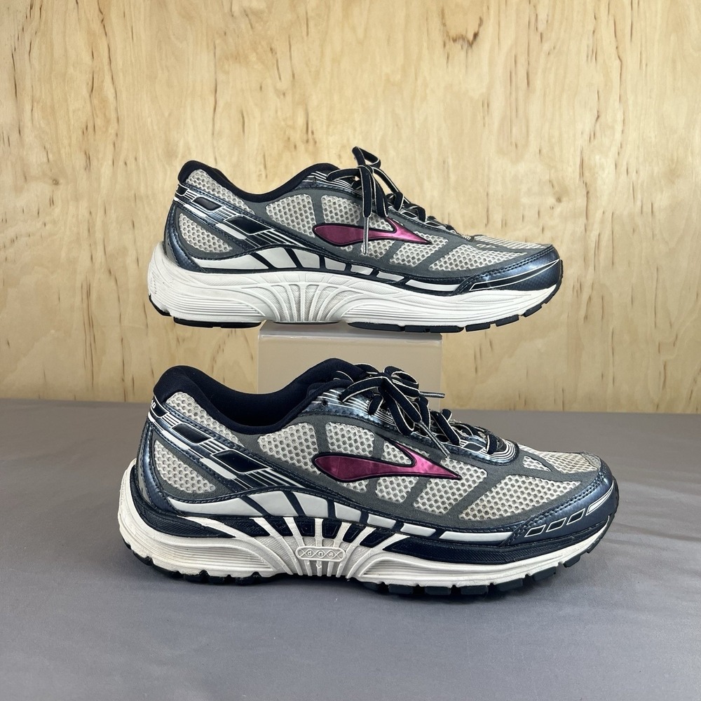 Brooks Dyad 8 Women's Size 10.5 Wide Running Shoes Athletic Walking Sneakers - Picture 2 of 12